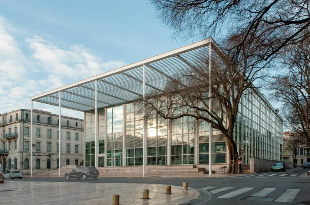 Le Musée d'Art Contemporain de Nîmes — Carré d'Art